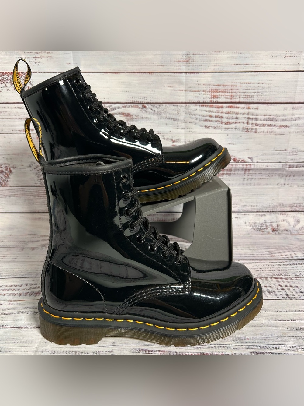 Dr. Martens Patent Leather Lace Up Black Boots Women’s Size 6